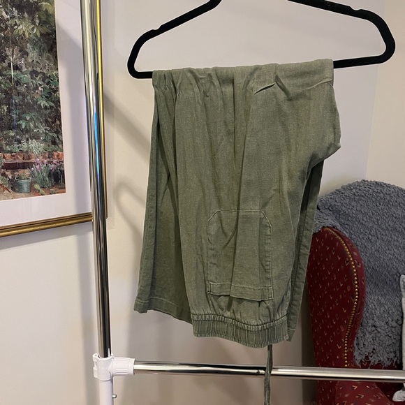 Old Navy high waisted wide leg pants - Picture 2 of 5